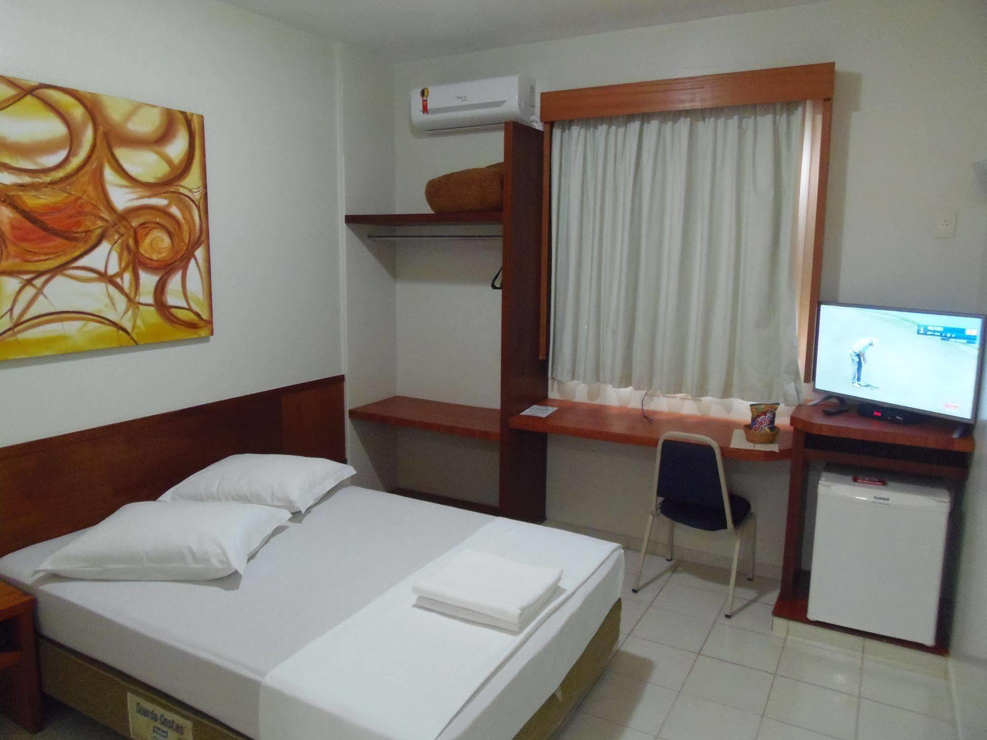 Sanare Hotel Uberlândia Kültér fotó
